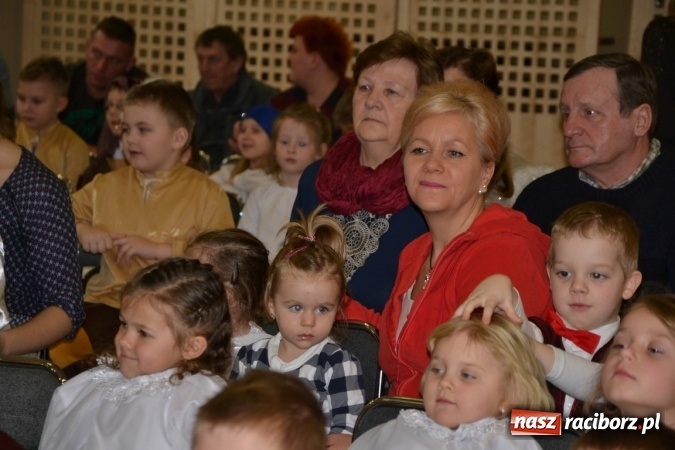 Zdjęcie w galerii na portalu naszraciborz.pl: Tworkowskie jasełka - dzień drugi  wiadomości z regionu