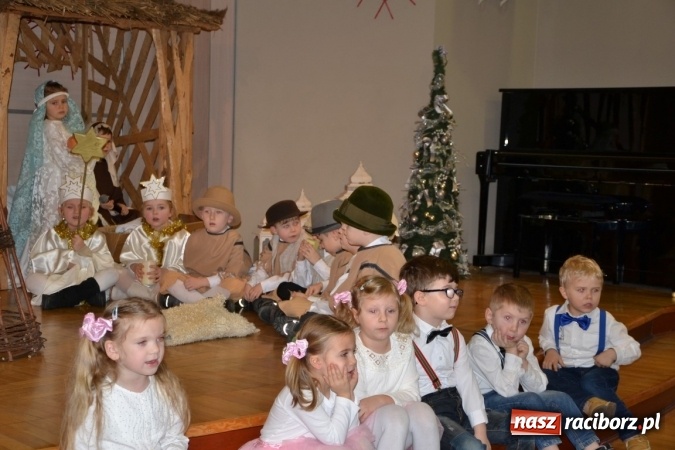 Zdjęcie w galerii na portalu naszraciborz.pl: Tworkowskie jasełka - dzień drugi  wiadomości z regionu
