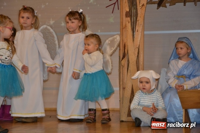 Zdjęcie w galerii na portalu naszraciborz.pl: Tworkowskie jasełka - dzień drugi  wiadomości z regionu