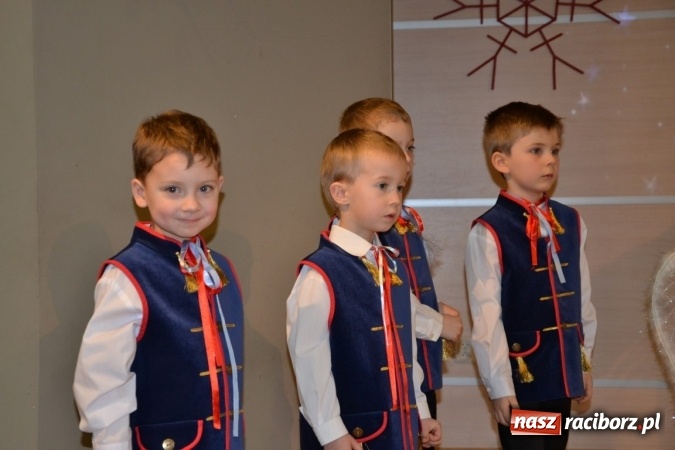 Zdjęcie w galerii na portalu naszraciborz.pl: Tworkowskie jasełka - dzień drugi  wiadomości z regionu