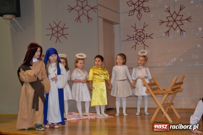 Zdjęcie w galerii na portalu naszraciborz.pl: Tworkowskie jasełka - dzień drugi  wiadomości z regionu