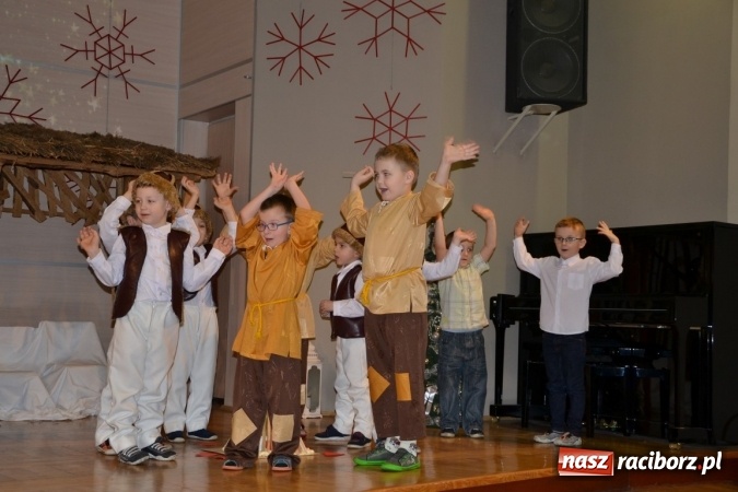 Zdjęcie w galerii na portalu naszraciborz.pl: Tworkowskie jasełka - dzień drugi  wiadomości z regionu