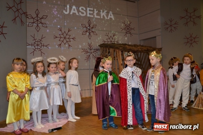 Zdjęcie w galerii na portalu naszraciborz.pl: Tworkowskie jasełka - dzień drugi  wiadomości z regionu