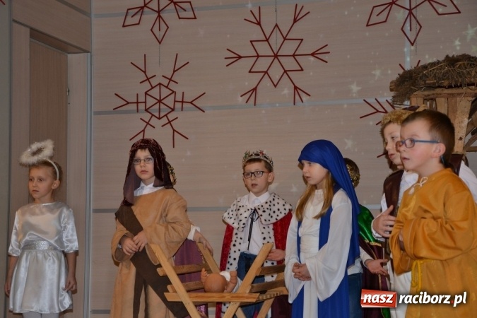 Zdjęcie w galerii na portalu naszraciborz.pl: Tworkowskie jasełka - dzień drugi  wiadomości z regionu