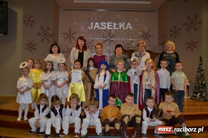 Zdjęcie w galerii na portalu naszraciborz.pl: Tworkowskie jasełka - dzień drugi  wiadomości z regionu