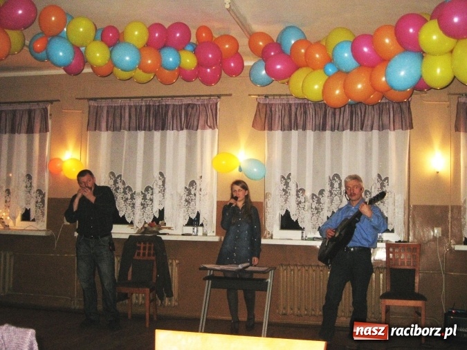 Zdjęcie w galerii na portalu naszraciborz.pl: Kolędowy wieczór w Rudzie Kozielskiej  wiadomości z regionu