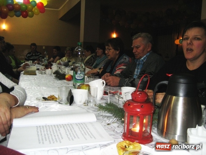 Zdjęcie w galerii na portalu naszraciborz.pl: Kolędowy wieczór w Rudzie Kozielskiej  wiadomości z regionu