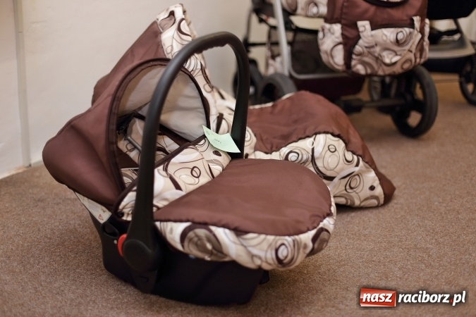 Zdjęcie w galerii na portalu naszraciborz.pl: Nowość w ROBAN. Komis z akcesoriami dziecięcymi wiadomości z regionu