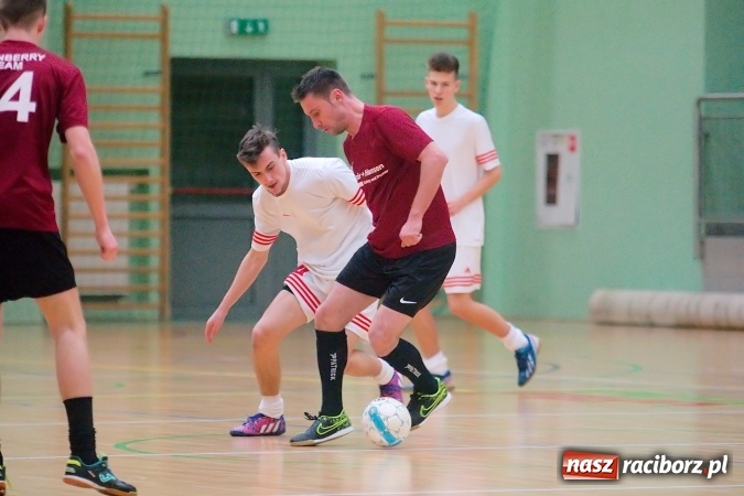 Zdjęcie w galerii na portalu naszraciborz.pl: HLPN: Galaktik Football na remis, Wild Boys polegli w starciu z Iras Team wiadomości z regionu