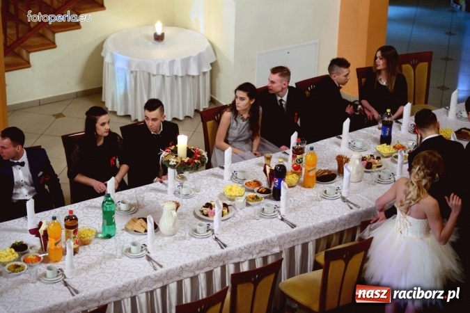 Zdjęcie w galerii na portalu naszraciborz.pl: To była szalona noc maturzystów ZSOMS wiadomości z regionu