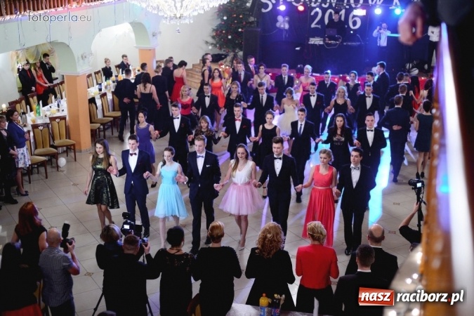 Zdjęcie w galerii na portalu naszraciborz.pl: To była szalona noc maturzystów ZSOMS wiadomości z regionu