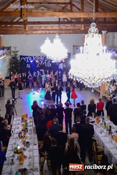 Zdjęcie w galerii na portalu naszraciborz.pl: To była szalona noc maturzystów ZSOMS wiadomości z regionu