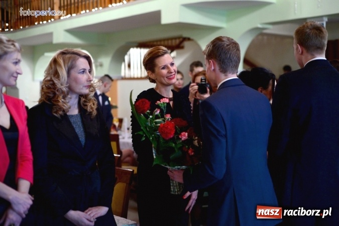 Zdjęcie w galerii na portalu naszraciborz.pl: To była szalona noc maturzystów ZSOMS wiadomości z regionu