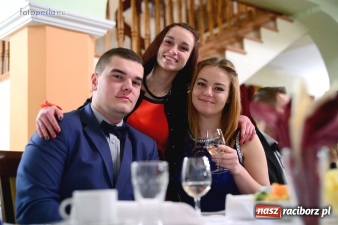 Zdjęcie w galerii na portalu naszraciborz.pl: To była szalona noc maturzystów ZSOMS wiadomości z regionu