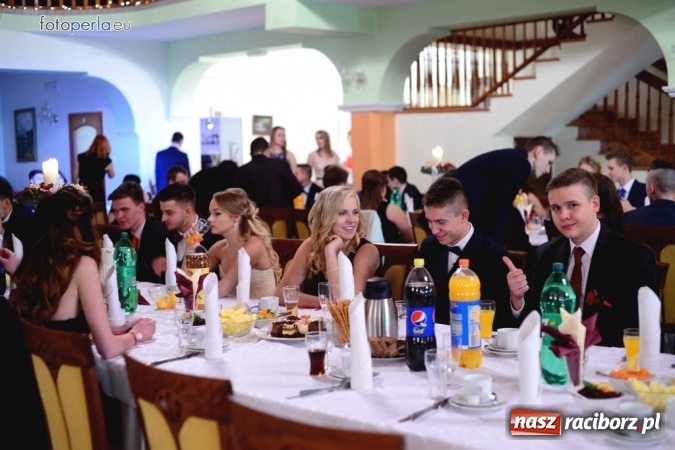 Zdjęcie w galerii na portalu naszraciborz.pl: To była szalona noc maturzystów ZSOMS wiadomości z regionu