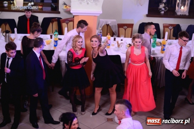 Zdjęcie w galerii na portalu naszraciborz.pl: To była szalona noc maturzystów ZSOMS wiadomości z regionu