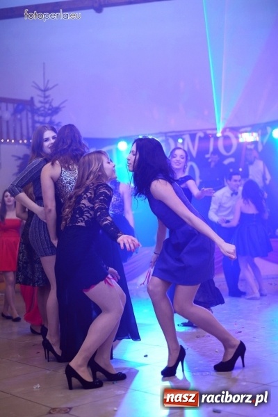 Zdjęcie w galerii na portalu naszraciborz.pl: To była szalona noc maturzystów ZSOMS wiadomości z regionu