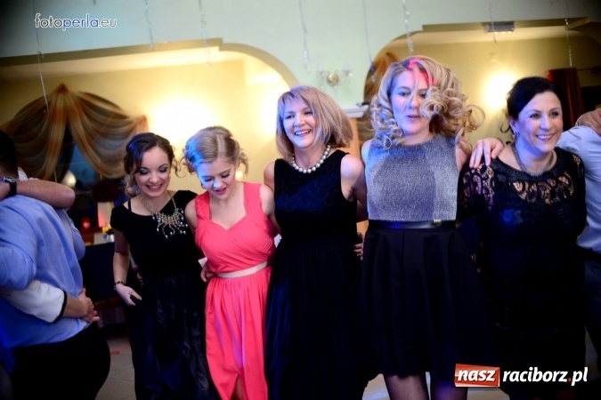 Zdjęcie w galerii na portalu naszraciborz.pl: To była szalona noc maturzystów ZSOMS wiadomości z regionu