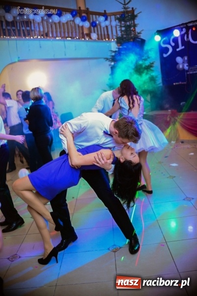 Zdjęcie w galerii na portalu naszraciborz.pl: To była szalona noc maturzystów ZSOMS wiadomości z regionu