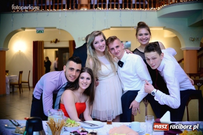 Zdjęcie w galerii na portalu naszraciborz.pl: To była szalona noc maturzystów ZSOMS wiadomości z regionu