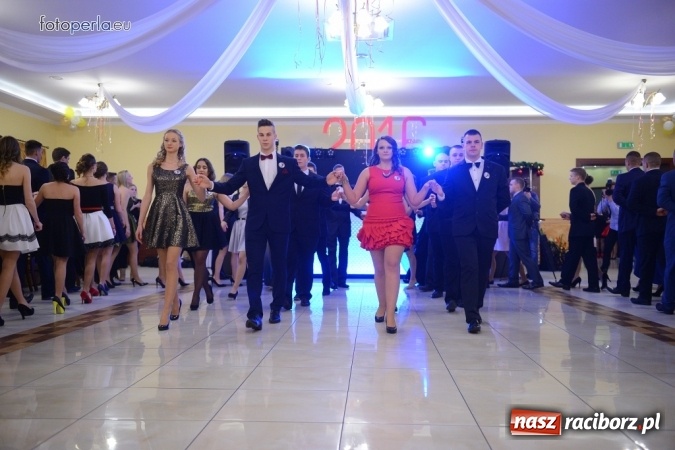 Zdjęcie w galerii na portalu naszraciborz.pl: W Anielskim Młynie, czyli bal maturalny Budowlanki wiadomości z regionu