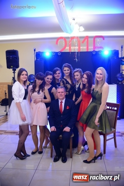 Zdjęcie w galerii na portalu naszraciborz.pl: W Anielskim Młynie, czyli bal maturalny Budowlanki wiadomości z regionu