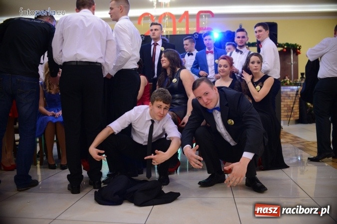 Zdjęcie w galerii na portalu naszraciborz.pl: W Anielskim Młynie, czyli bal maturalny Budowlanki wiadomości z regionu