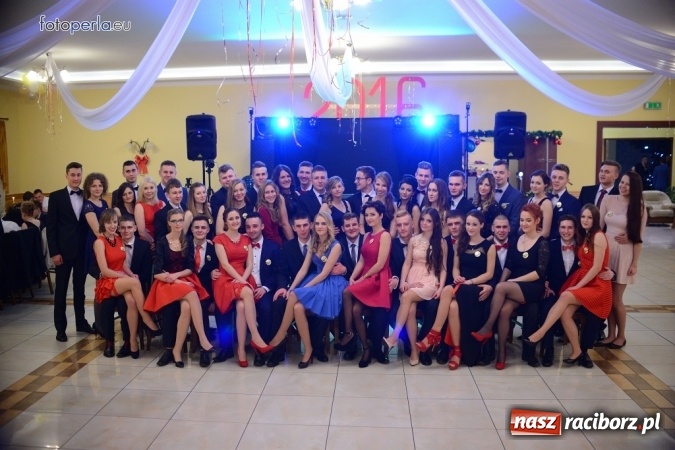 Zdjęcie w galerii na portalu naszraciborz.pl: W Anielskim Młynie, czyli bal maturalny Budowlanki wiadomości z regionu