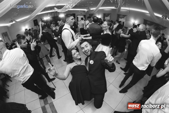 Zdjęcie w galerii na portalu naszraciborz.pl: W Anielskim Młynie, czyli bal maturalny Budowlanki wiadomości z regionu