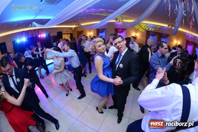 Zdjęcie w galerii na portalu naszraciborz.pl: W Anielskim Młynie, czyli bal maturalny Budowlanki wiadomości z regionu