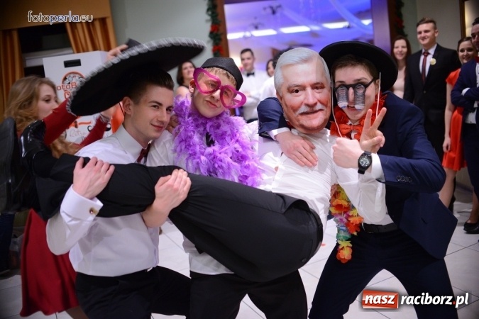 Zdjęcie w galerii na portalu naszraciborz.pl: W Anielskim Młynie, czyli bal maturalny Budowlanki wiadomości z regionu