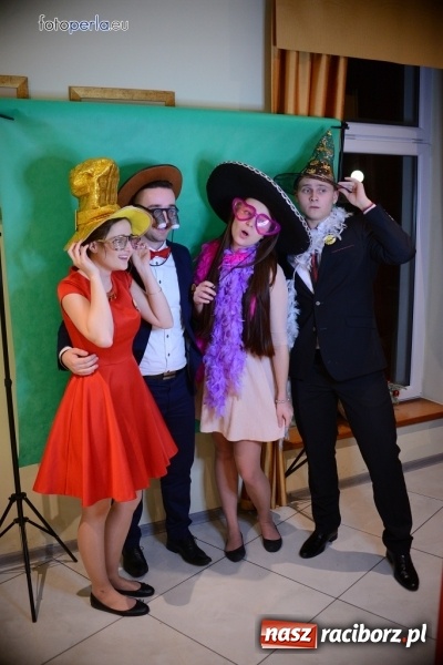 Zdjęcie w galerii na portalu naszraciborz.pl: W Anielskim Młynie, czyli bal maturalny Budowlanki wiadomości z regionu