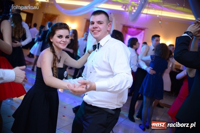Zdjęcie w galerii na portalu naszraciborz.pl: W Anielskim Młynie, czyli bal maturalny Budowlanki wiadomości z regionu