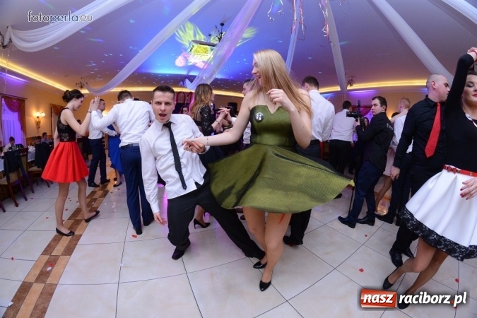 Zdjęcie w galerii na portalu naszraciborz.pl: W Anielskim Młynie, czyli bal maturalny Budowlanki wiadomości z regionu