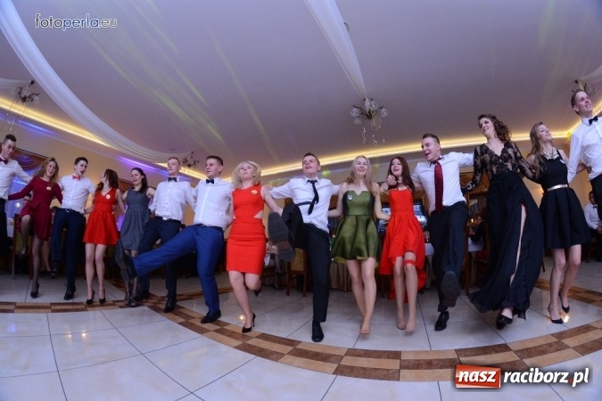 Zdjęcie w galerii na portalu naszraciborz.pl: W Anielskim Młynie, czyli bal maturalny Budowlanki wiadomości z regionu