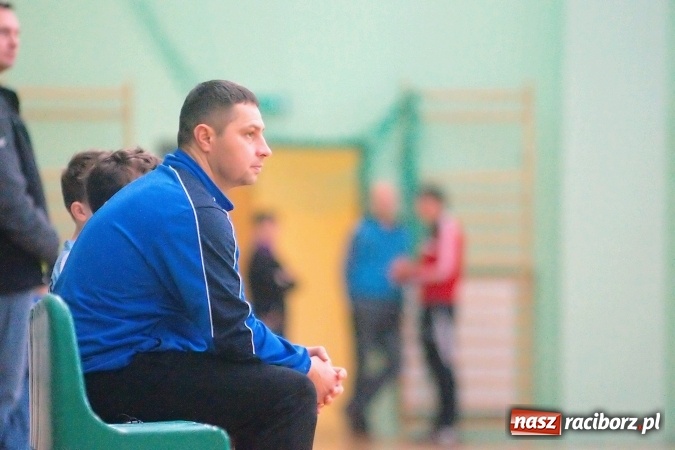 Zdjęcie w galerii na portalu naszraciborz.pl: II kolejka zimowej ligi orlików. Zespoły z regionu walczyły w Arenie Rafako wiadomości z regionu