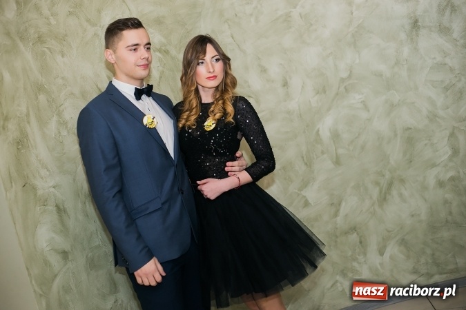 Zdjęcie w galerii na portalu naszraciborz.pl: Bal maturalny raciborskiej Budowlanki wiadomości z regionu