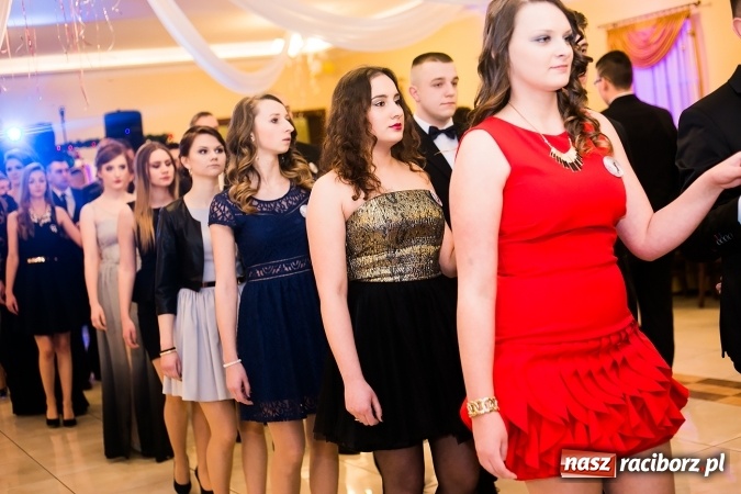 Zdjęcie w galerii na portalu naszraciborz.pl: Bal maturalny raciborskiej Budowlanki wiadomości z regionu