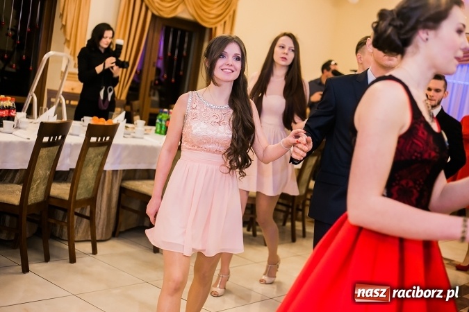Zdjęcie w galerii na portalu naszraciborz.pl: Bal maturalny raciborskiej Budowlanki wiadomości z regionu