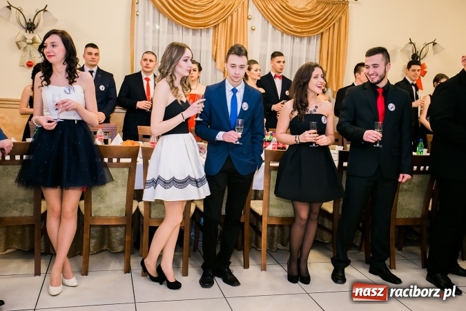 Zdjęcie w galerii na portalu naszraciborz.pl: Bal maturalny raciborskiej Budowlanki wiadomości z regionu