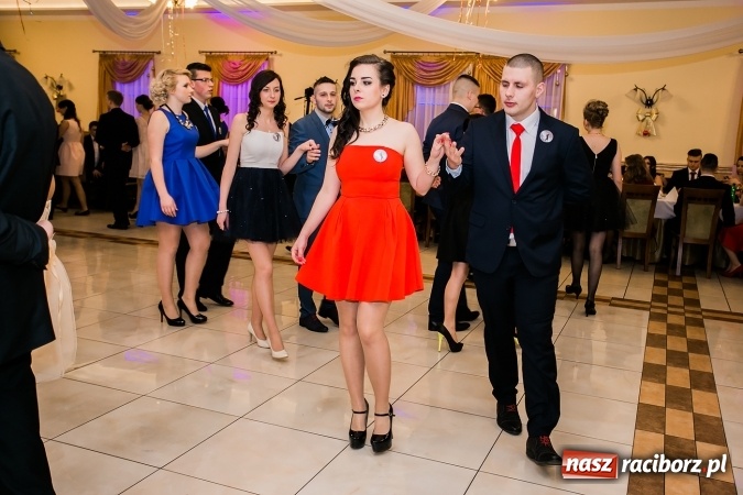 Zdjęcie w galerii na portalu naszraciborz.pl: Bal maturalny raciborskiej Budowlanki wiadomości z regionu
