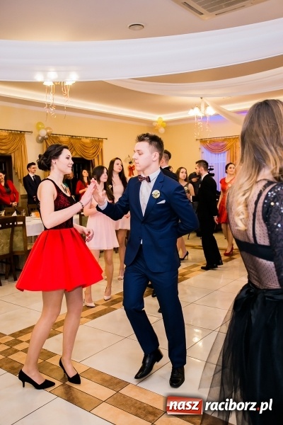 Zdjęcie w galerii na portalu naszraciborz.pl: Bal maturalny raciborskiej Budowlanki wiadomości z regionu