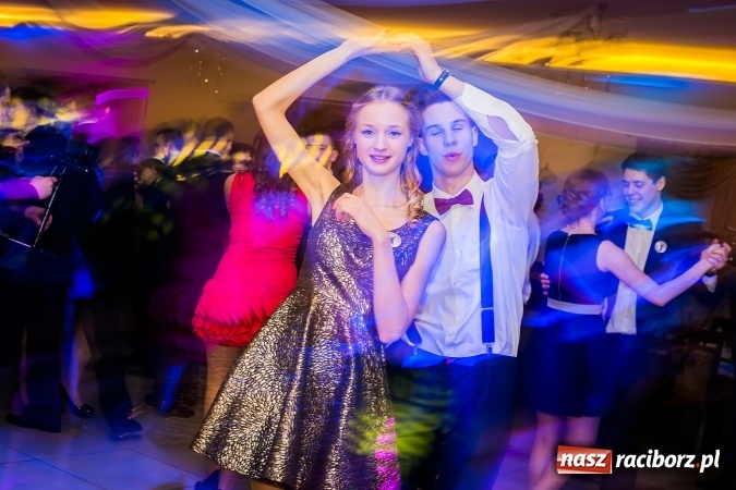 Zdjęcie w galerii na portalu naszraciborz.pl: Bal maturalny raciborskiej Budowlanki wiadomości z regionu