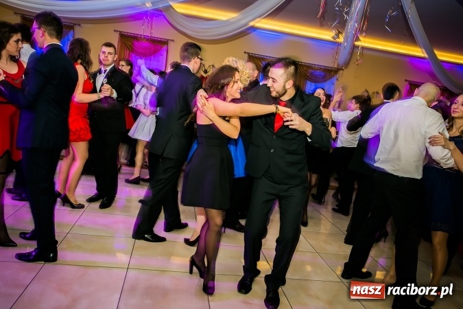 Zdjęcie w galerii na portalu naszraciborz.pl: Bal maturalny raciborskiej Budowlanki wiadomości z regionu