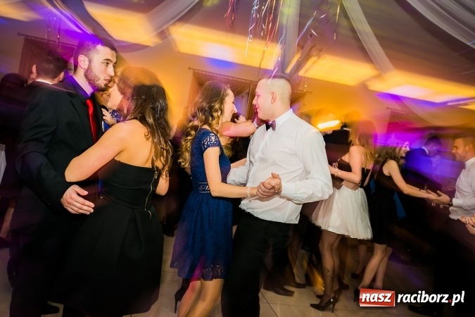 Zdjęcie w galerii na portalu naszraciborz.pl: Bal maturalny raciborskiej Budowlanki wiadomości z regionu