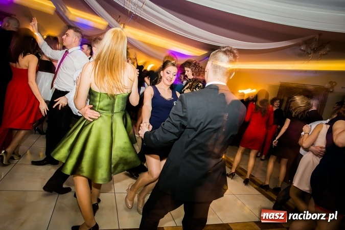 Zdjęcie w galerii na portalu naszraciborz.pl: Bal maturalny raciborskiej Budowlanki wiadomości z regionu