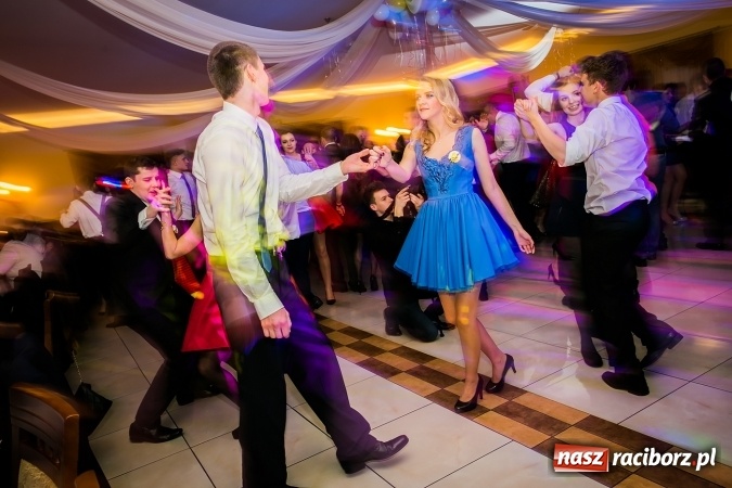 Zdjęcie w galerii na portalu naszraciborz.pl: Bal maturalny raciborskiej Budowlanki wiadomości z regionu