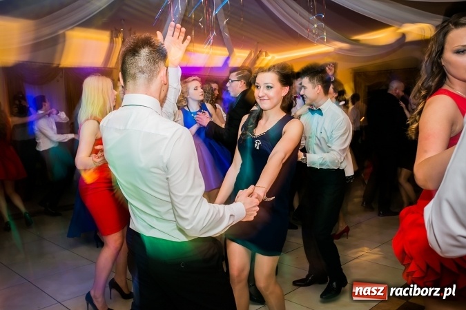 Zdjęcie w galerii na portalu naszraciborz.pl: Bal maturalny raciborskiej Budowlanki wiadomości z regionu