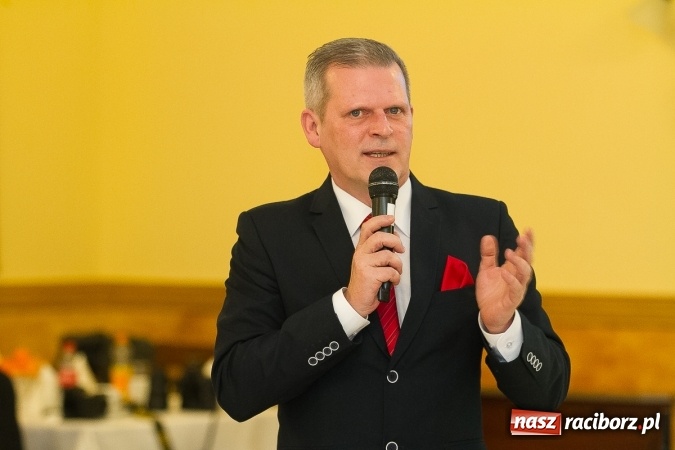 Zdjęcie w galerii na portalu naszraciborz.pl: Bal maturalny raciborskiej Budowlanki wiadomości z regionu