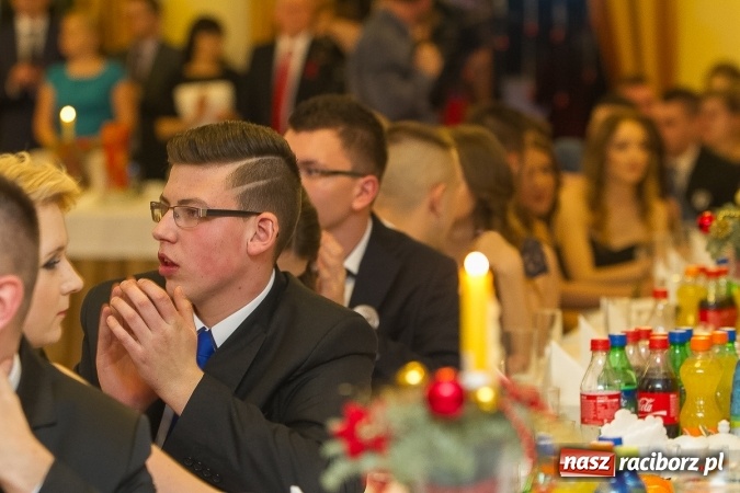 Zdjęcie w galerii na portalu naszraciborz.pl: Bal maturalny raciborskiej Budowlanki wiadomości z regionu